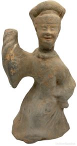 Antigüedades: Antigua terracota china de figura de mujer costumbrista. Dinastía Tang. Ver